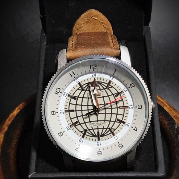 August Steiner Men's Leather Watch - Picture 2 of 8